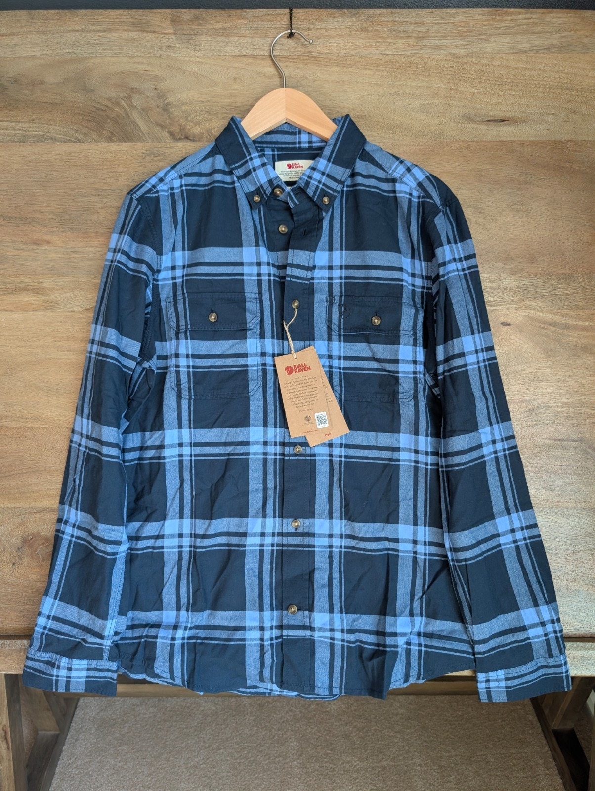 Fjllrven Flannel Shirt Mens Small Navy Blue Plaid Regular Fit Button Down Nwt